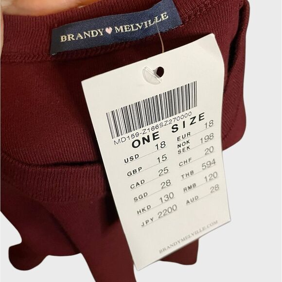 Brandy Melville Chloe Cropped Tee Cotton T-Shirt - Picture 9 of 12